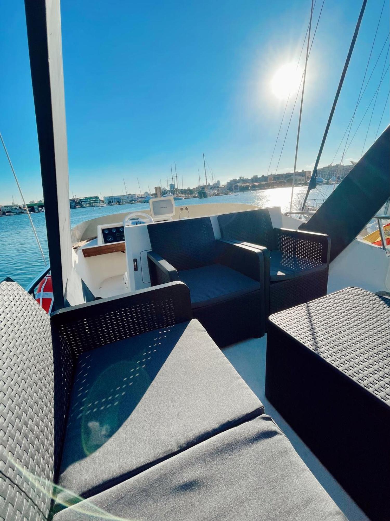 Отель Malmo'S Yacht Валенсия Экстерьер фото